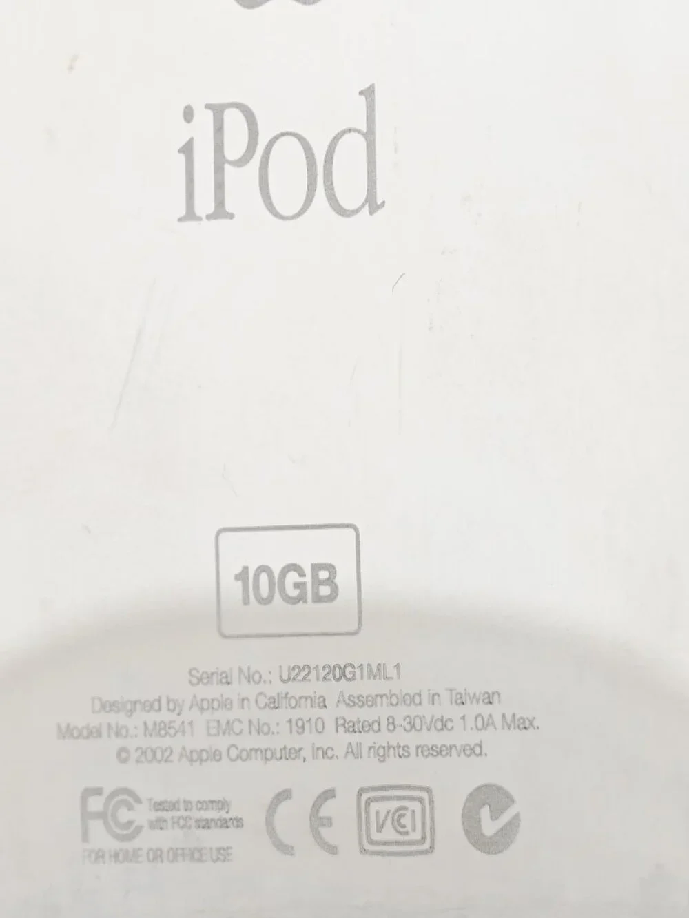 Apple iPod 1st Generation 10GB White Original Scroll Wheel M8541 - Tested Works